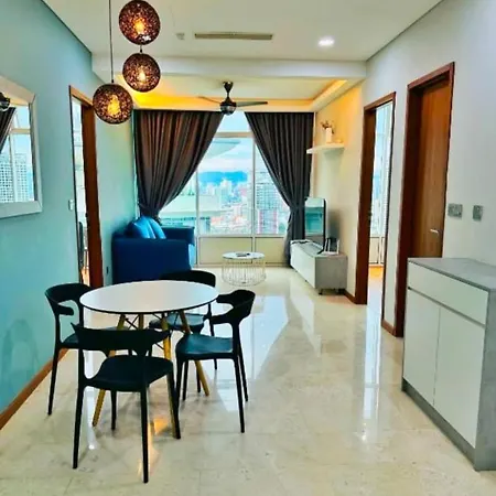 Sky Suites Klcc By Luxury Suites Kuala Lumpur Exterior photo
